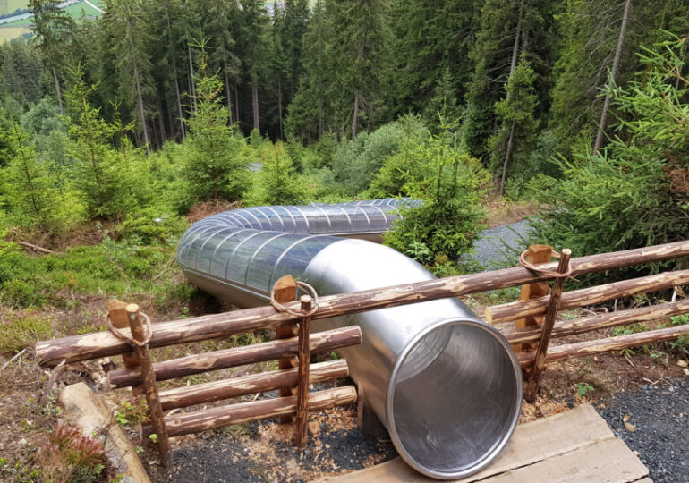 Caratech : dévaler la montagne à pleins tubes